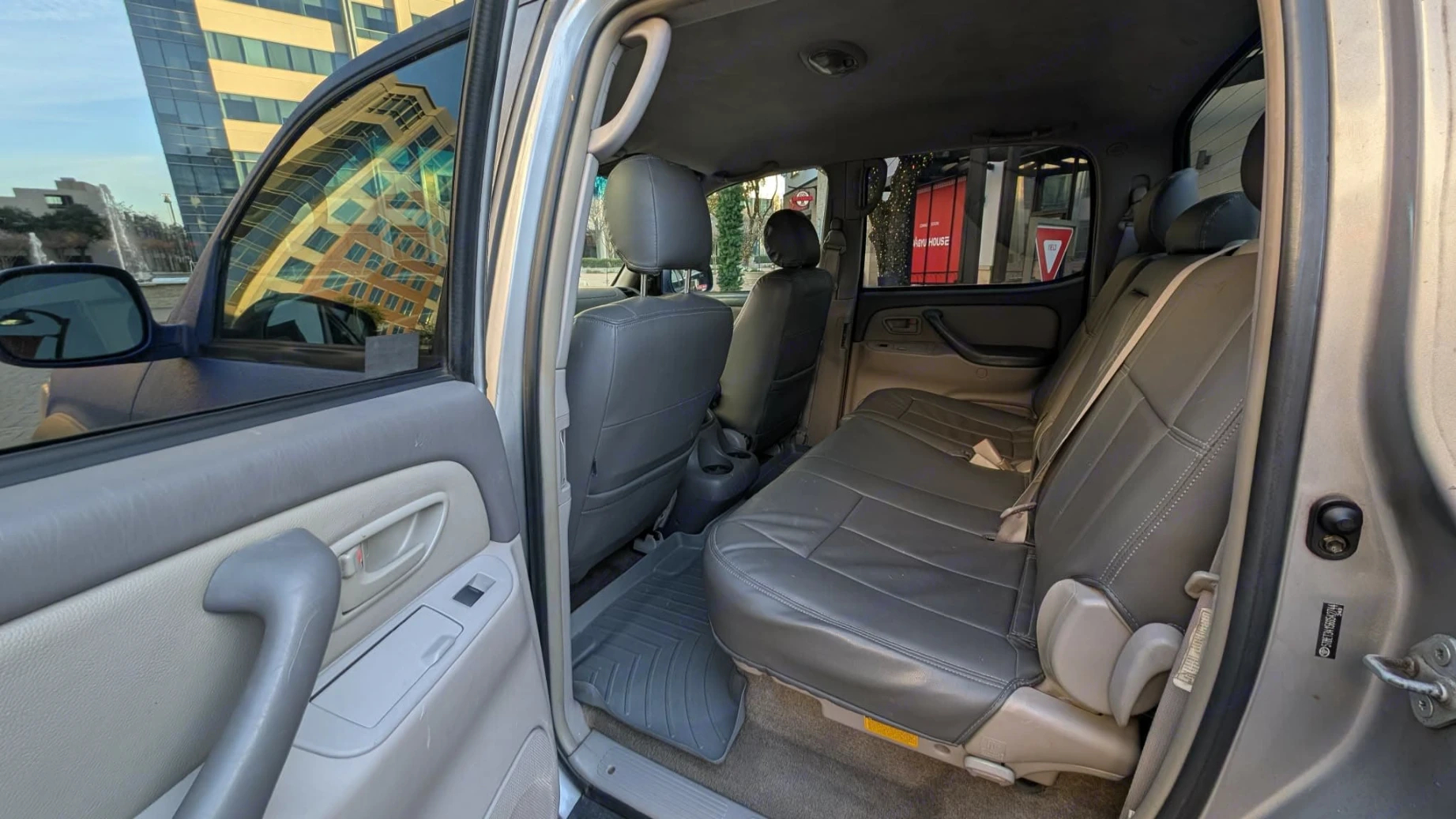 Car gallery image