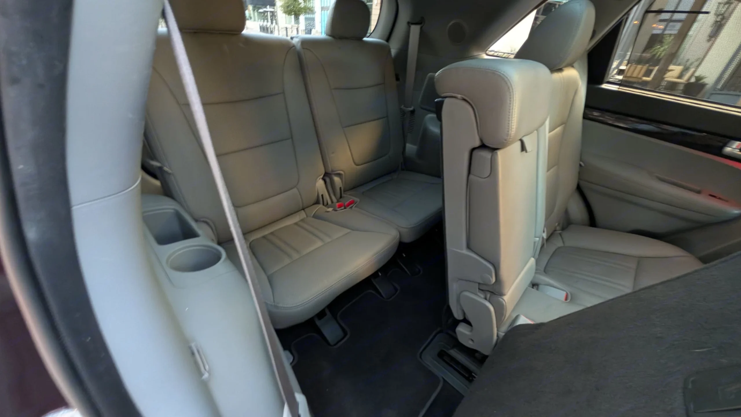 Car gallery image