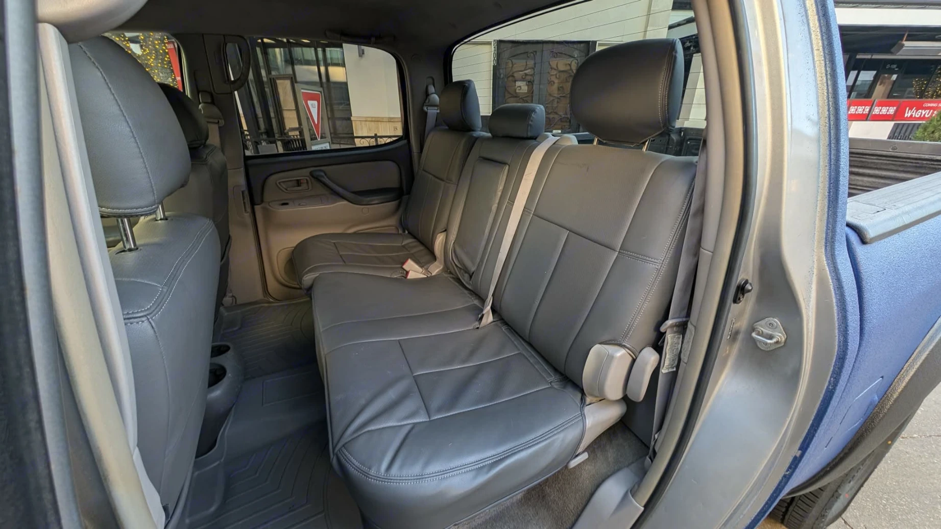 Car gallery image