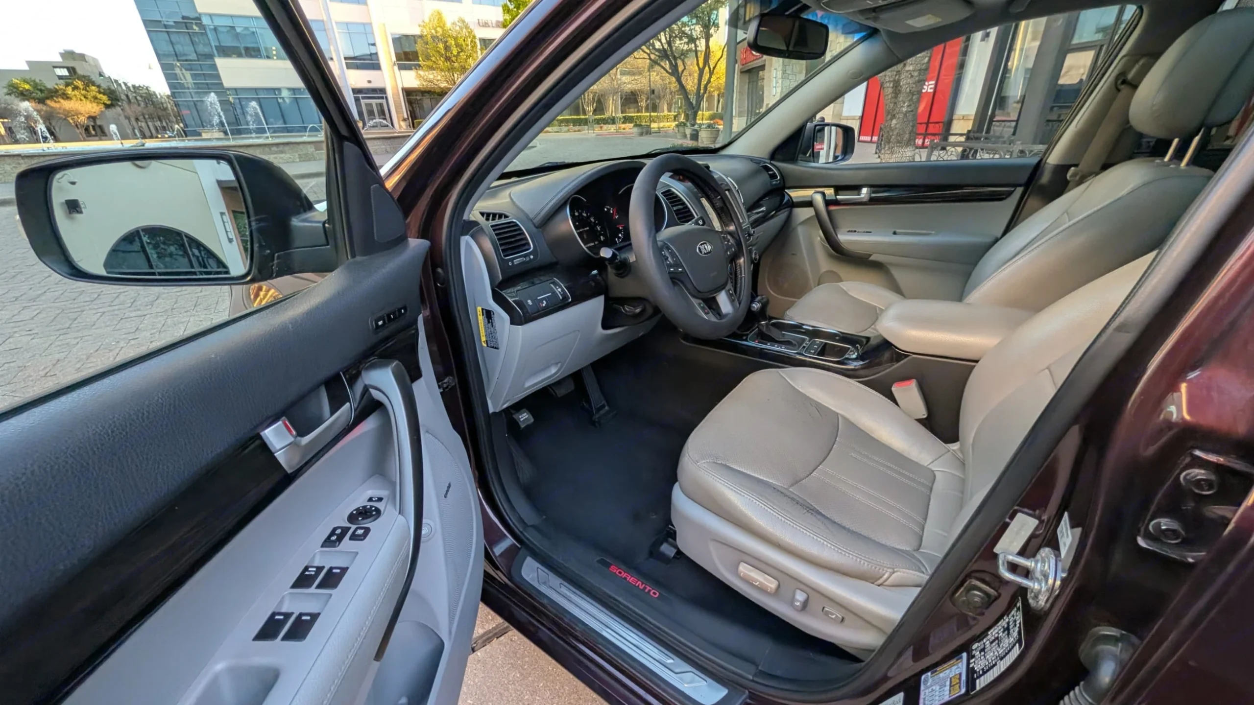 Car gallery image