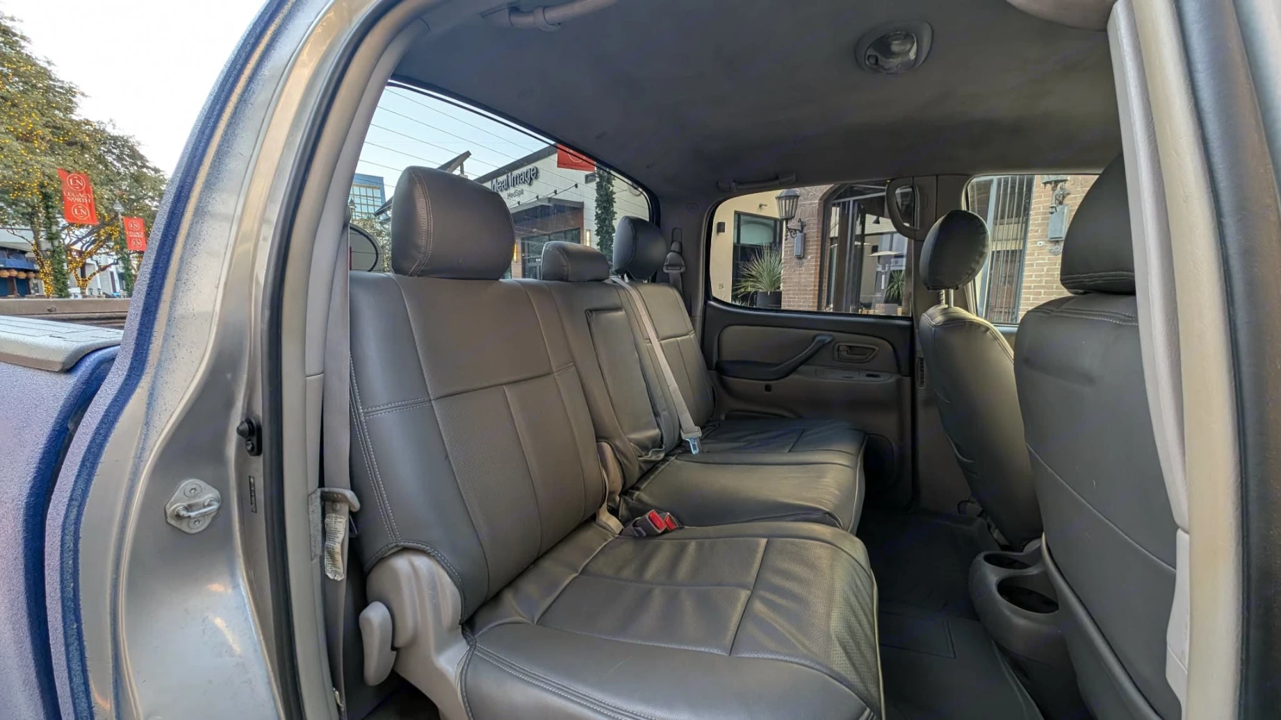 Car gallery image
