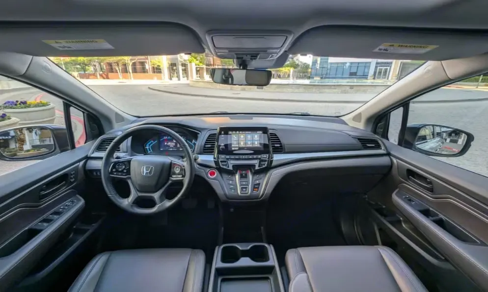 Car gallery image