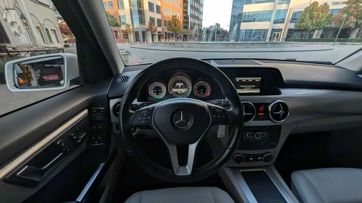 Car gallery image
