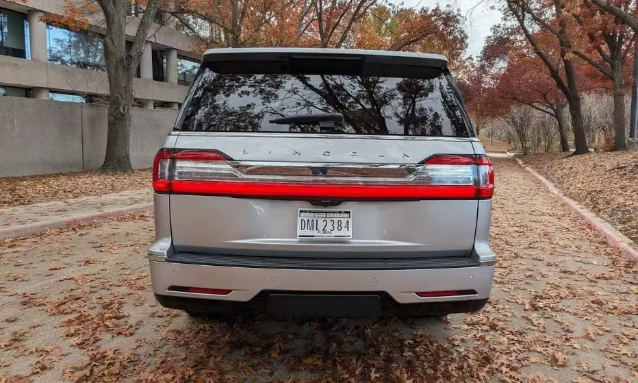Car gallery image