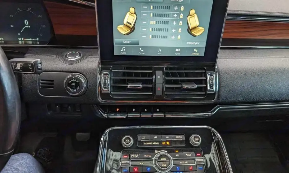 Car gallery image