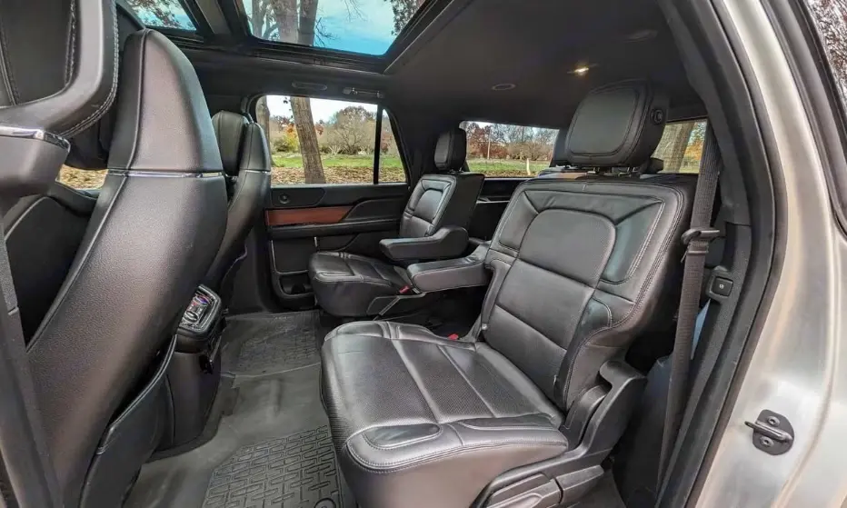 Car gallery image