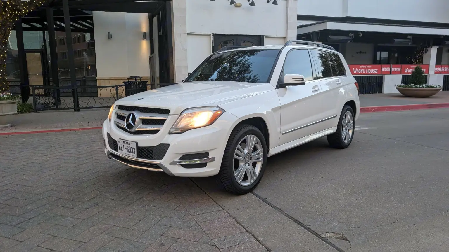 Car gallery image