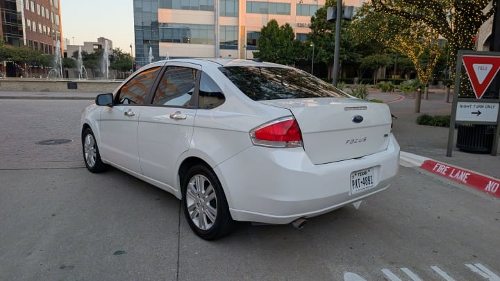 Car gallery image