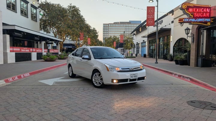 Car gallery image